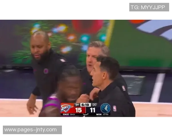 芬奇点评球队表现前三节进攻困难末节顶住压力海兰德与迪文表现出色