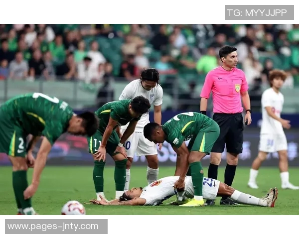 拉米罗今晨回国基本确认不再执教国安球队未来走向引发关注